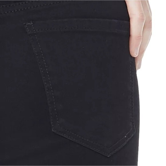 NWT NYDJ Barbara Tummy-Control Bootcut Jeans Black Denim Women's Size 2 NEW - Picture 9 of 13